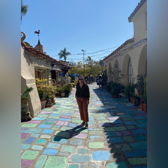 ABOUT ME 🌈⭐️ - Picture 7 of 15